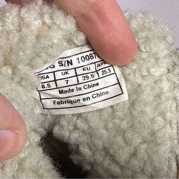 UGG Australia Charlee Chestnut Suede Shearling Fold Over Heeled Ankle Boots 8.5 - Picture 9 of 15